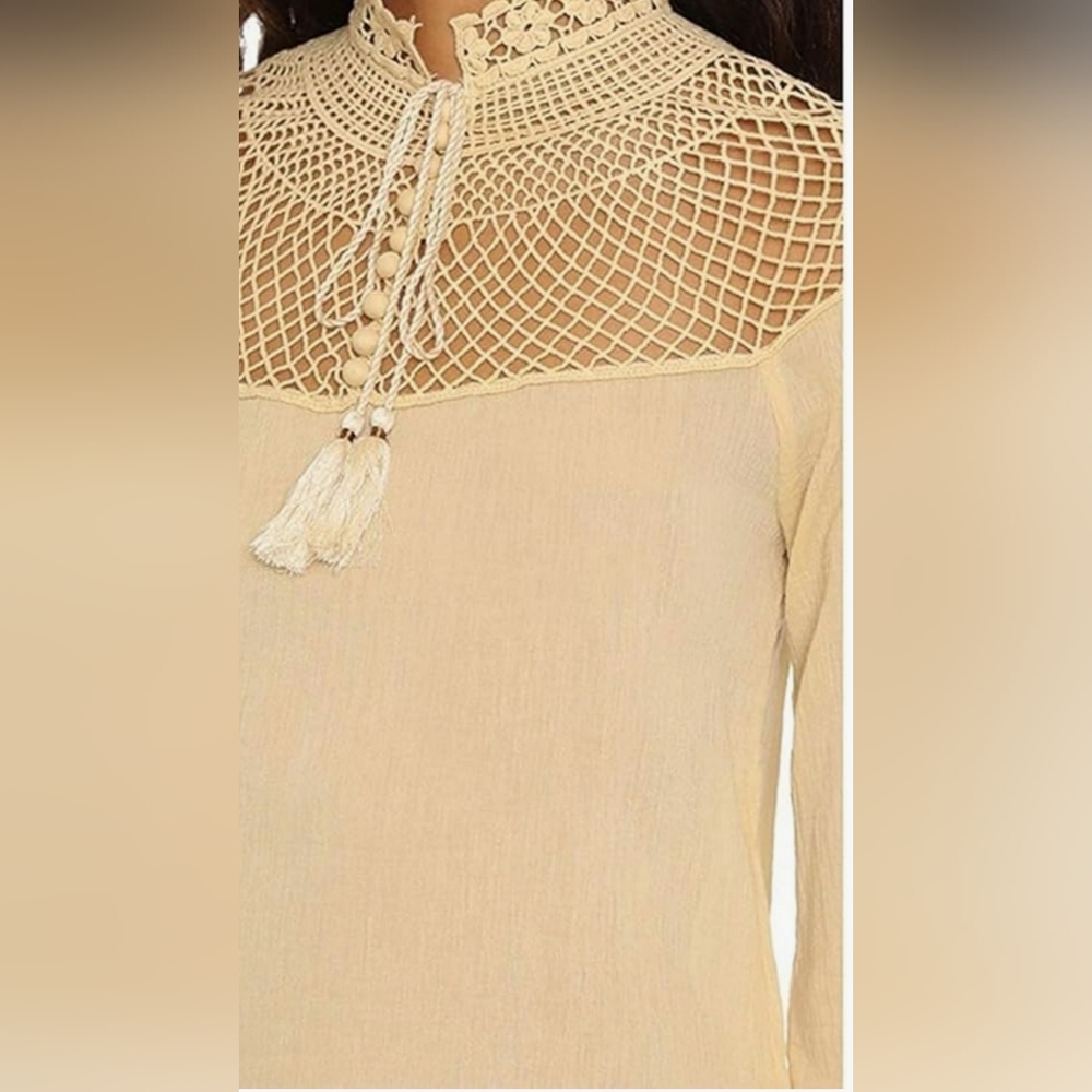 Free People On The Island Crochet Blouse. Size: XS. - Picture 2 of 14